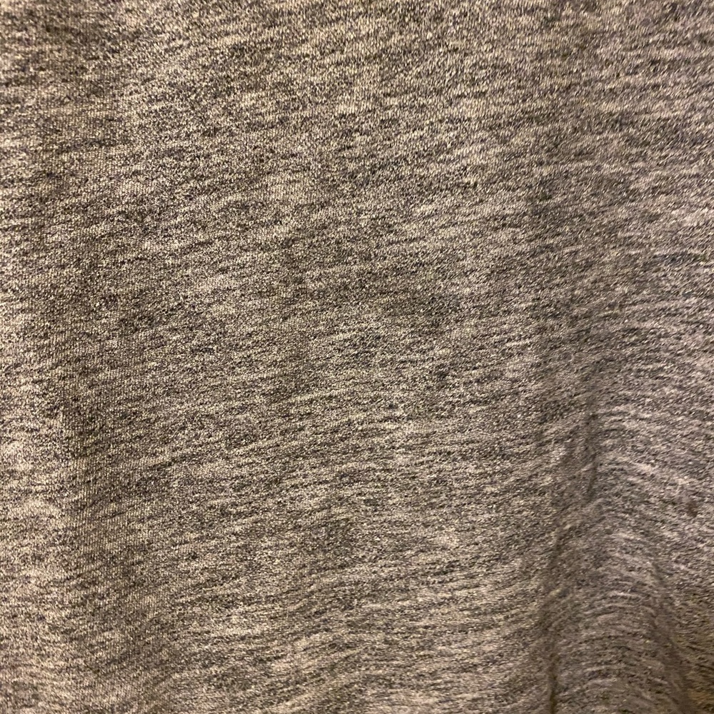 Everlane short sleeve sweatshirt - Picture 3 of 7
